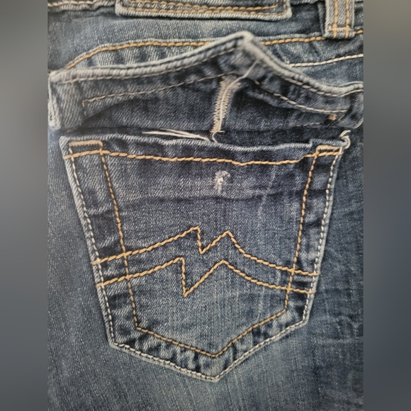 Miss Me Jeans - Picture 3 of 7
